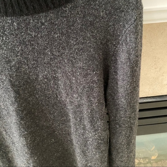 ARMANI EXCHANGE Gray and Black Wool Turtleneck - Picture 5 of 7